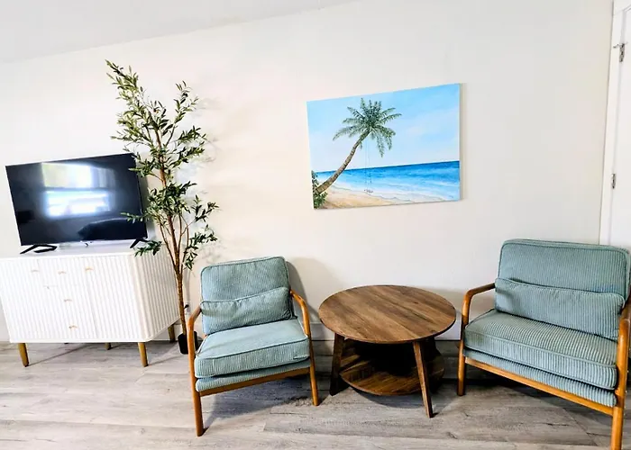 Sunview 4 3mins To Beachpool! Apartment *